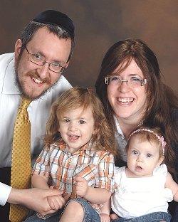 Rabbi Yossi & Esty Zaklikofsky